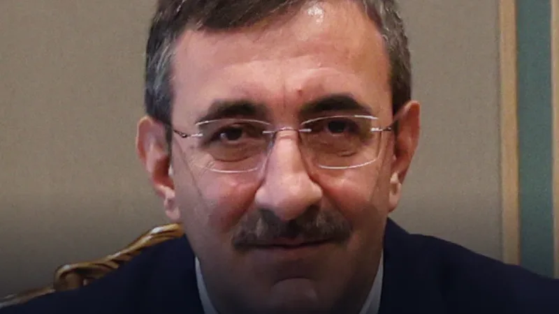 Cevdet Yılmaz: Türkiye, Dünyanın Ekonomik Bağlantı Noktasıdır