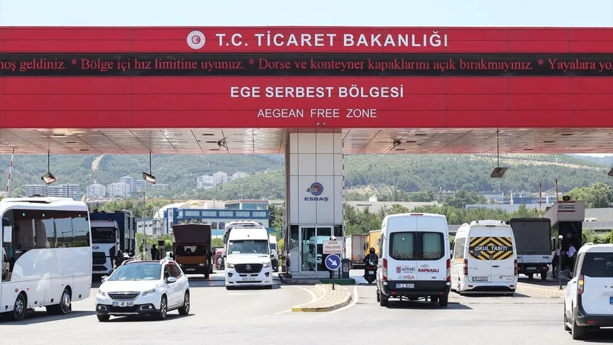 Serbest bölgelerdeki ticaretin yarısı ihracattan geldi