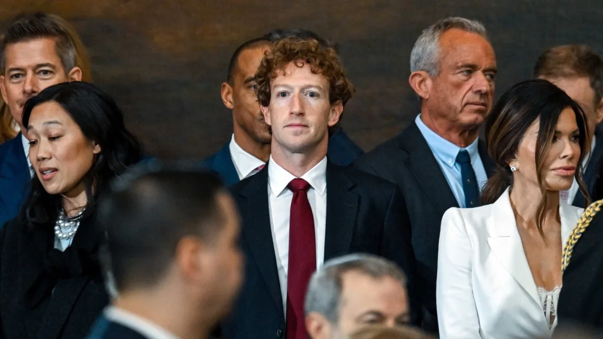 Meta'nın Hisselerinde Düşüş: Zuckerberg'in Serveti 18 Milyar Dolar Azaldı