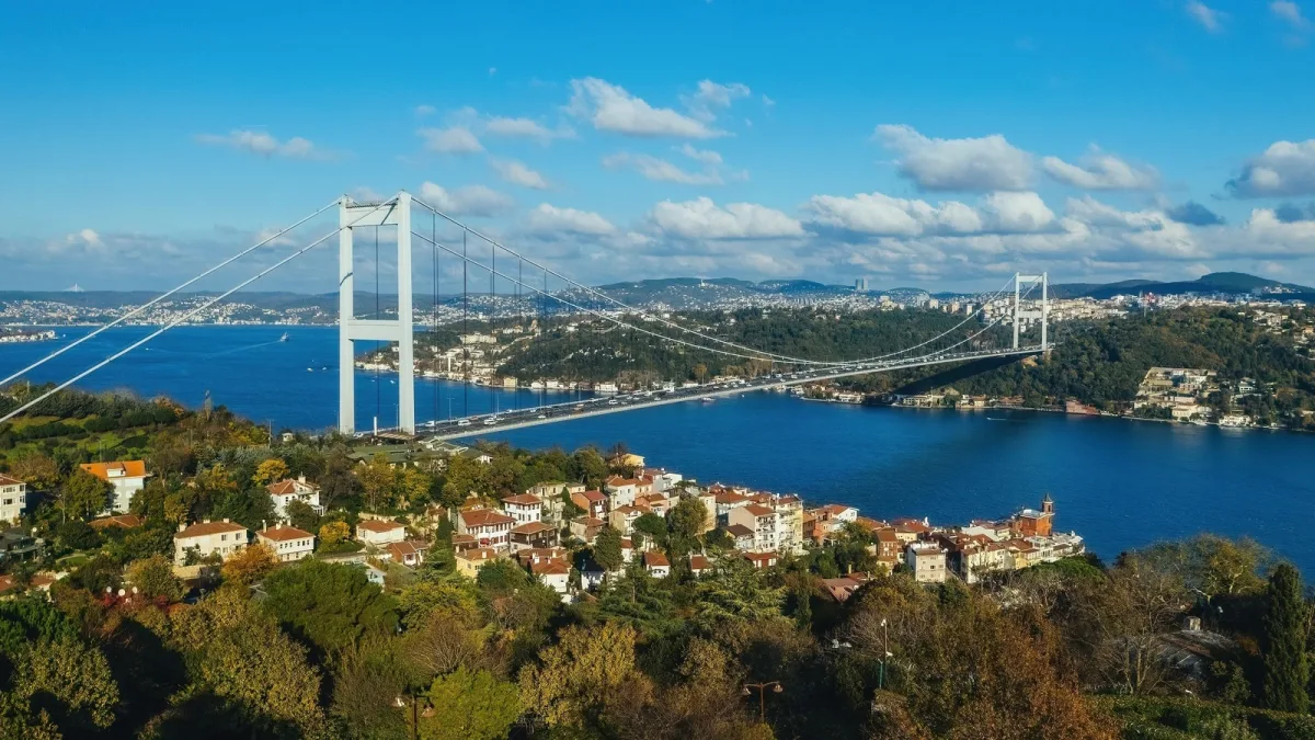 Fransız Altyapı Fonu, İstanbul'daki Boğaziçi Köprüleri İçin İhale Hazırlığında