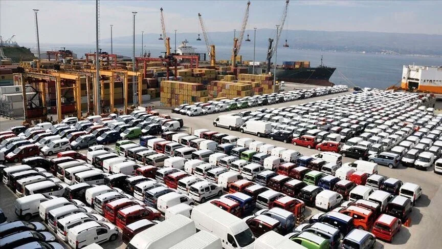 Otomotiv sektörü, Temmuz'da 3,6 milyar dolarlık ihracatla lider oldu