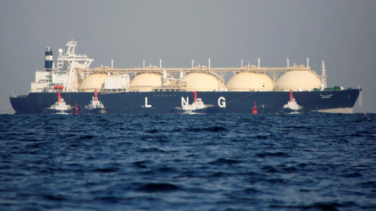 QatarEnergy, LNG sevkiyatlarındaki mücbir sebep uygulamasını uzattı