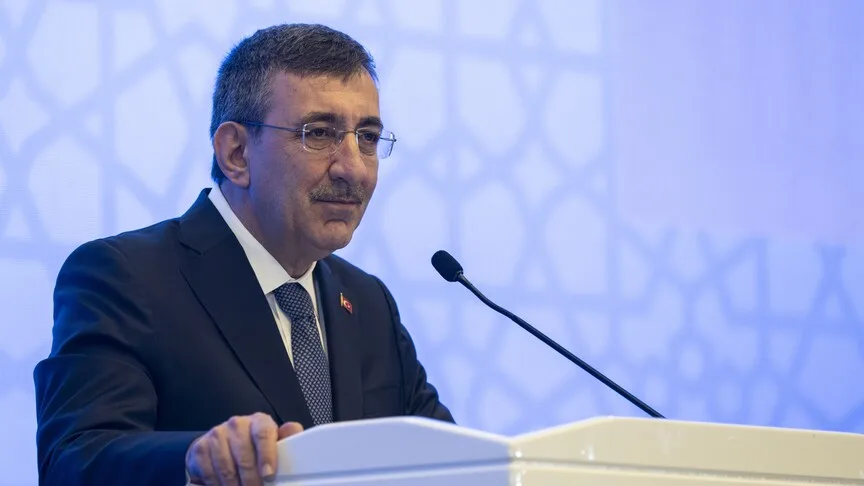 Cumhurbaşkanı Yardımcısı Yılmaz, Temmuz Dış Ticaret Verilerini İnceledi