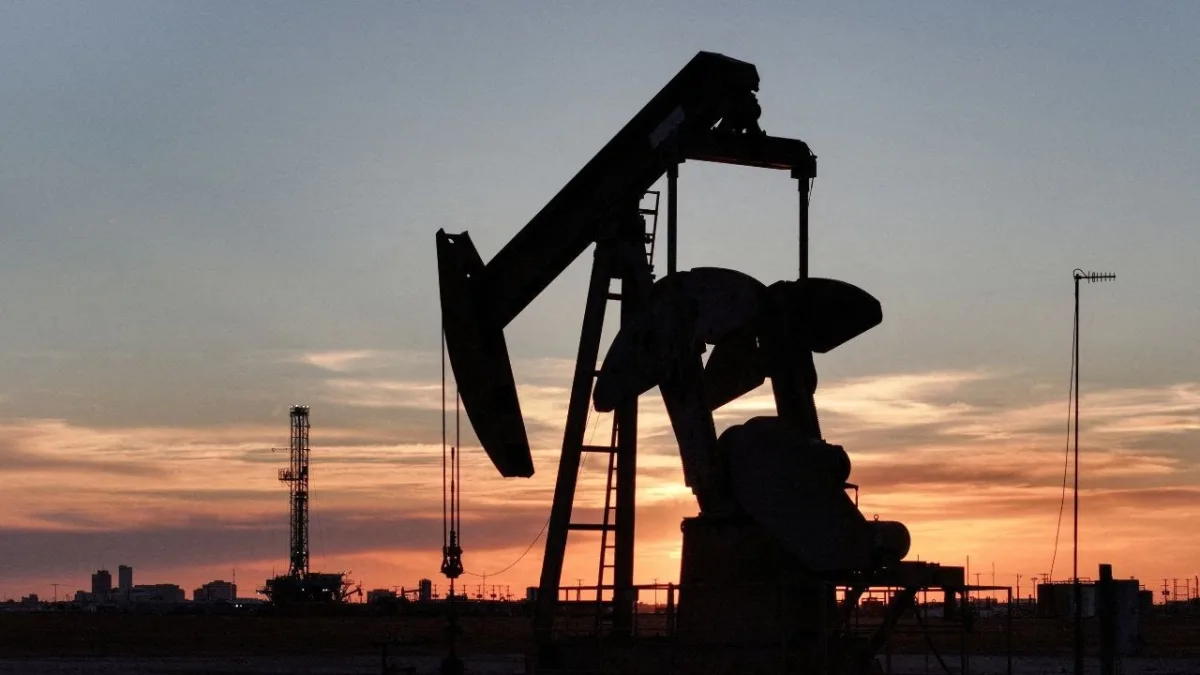 Petrol fiyatları son bir ayın en yüksek seviyesine ulaştı